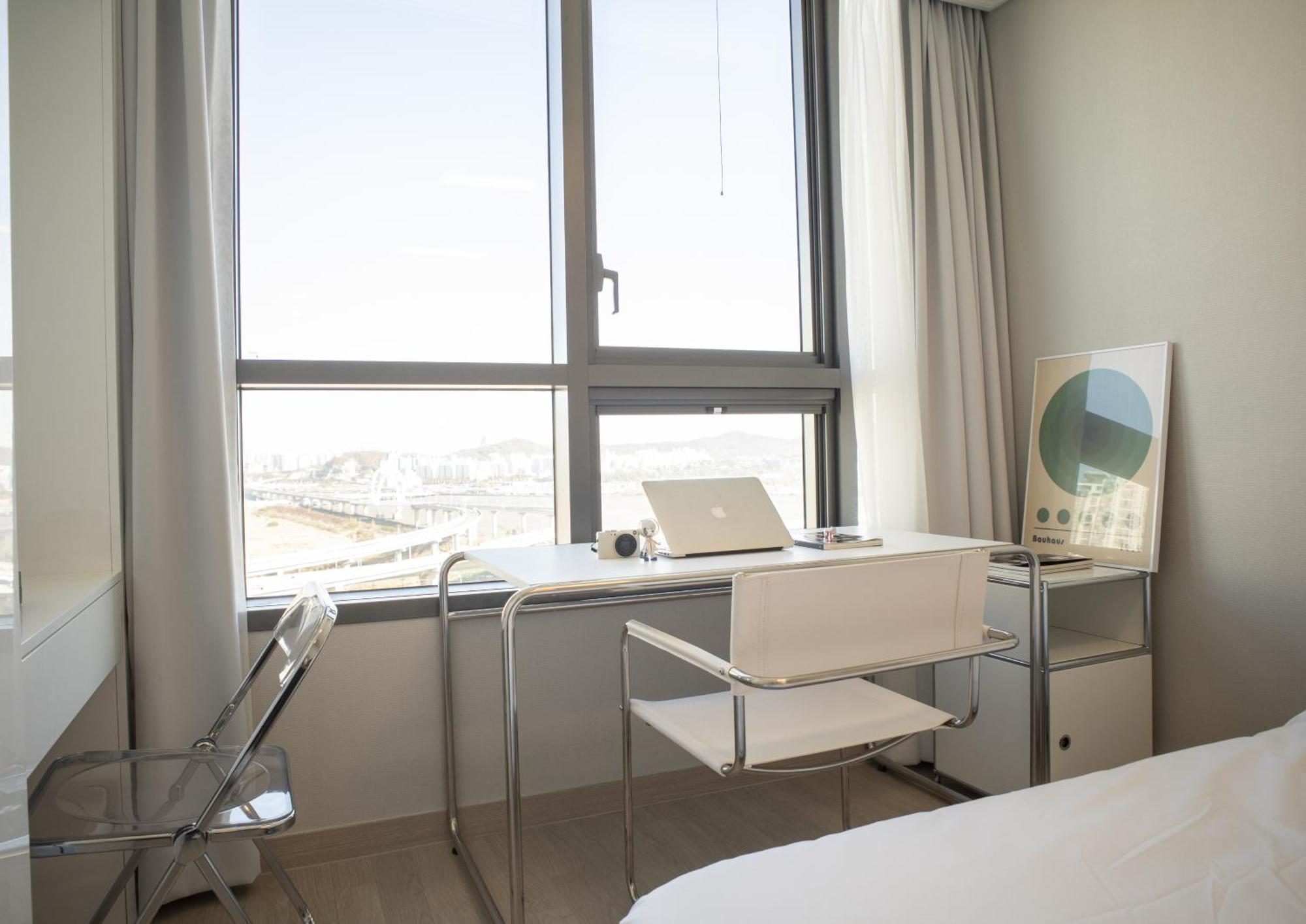 Uh Flat The Songdo Appartement Incheon Buitenkant foto